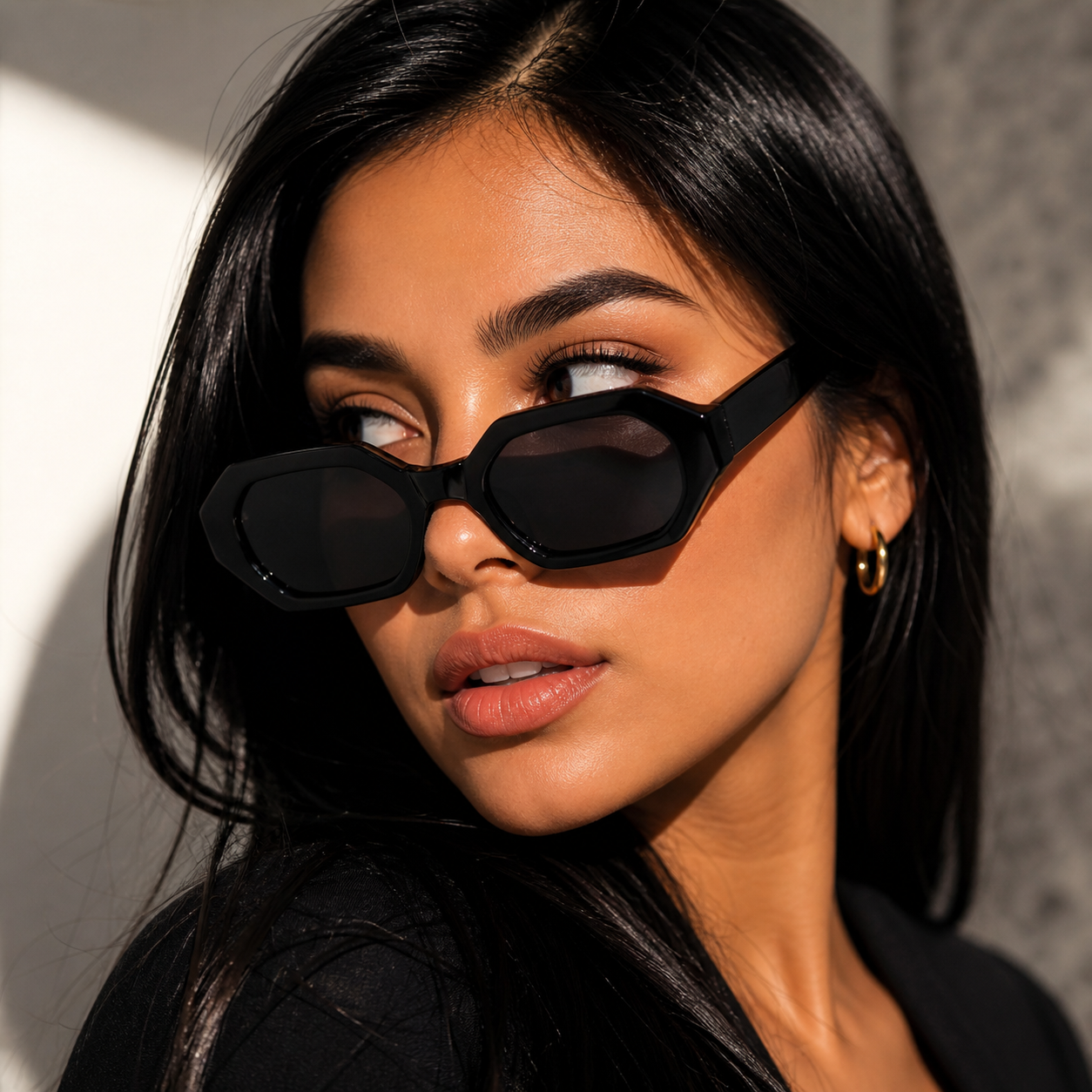 Isabella Martínez™ Obsidian Desire — Los Lentes Que Te Hacen Inolvidable